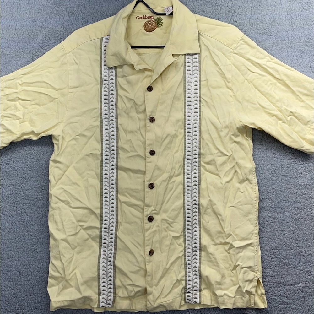 Caribbean Pineapple silk button down - grandpa style Hawaiian shirt size small